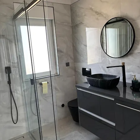 Adrian I Mia 公寓 *